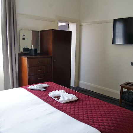 Hotel Queanbeyan Canberra Buitenkant foto