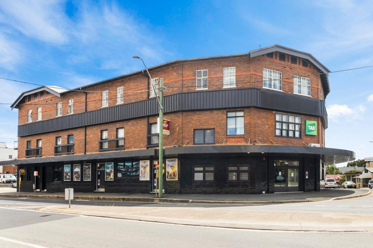 Hotel Queanbeyan Canberra Buitenkant foto