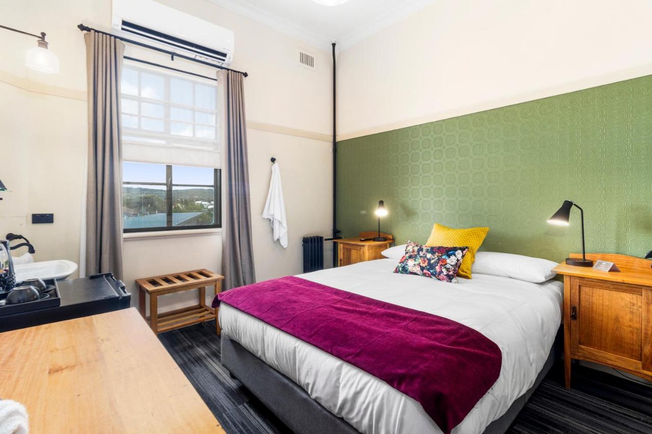 Hotel Queanbeyan Canberra Buitenkant foto